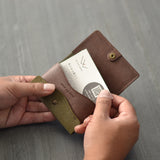 スモーキーカラーの名刺入れ|燻 kuyuri