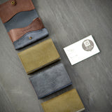 スモーキーカラーの名刺入れ|燻 kuyuri