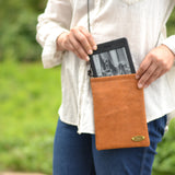 『開け閉めらくらく♪』バネ口金のスマホポシェット(姫路シュリンク・キャメル)