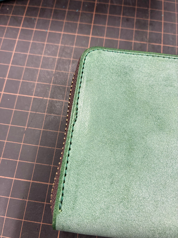 スマートキーが入る小さい長財布（アボカド）