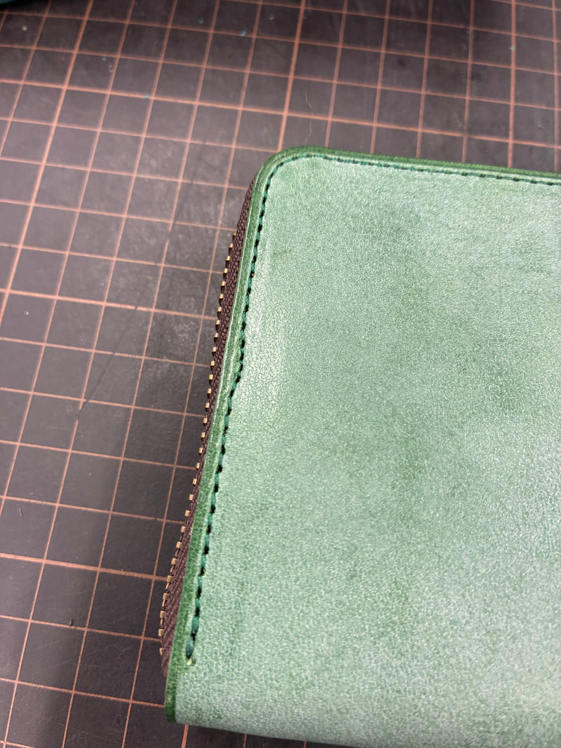 スマートキーが入る小さい長財布（アボカド）
