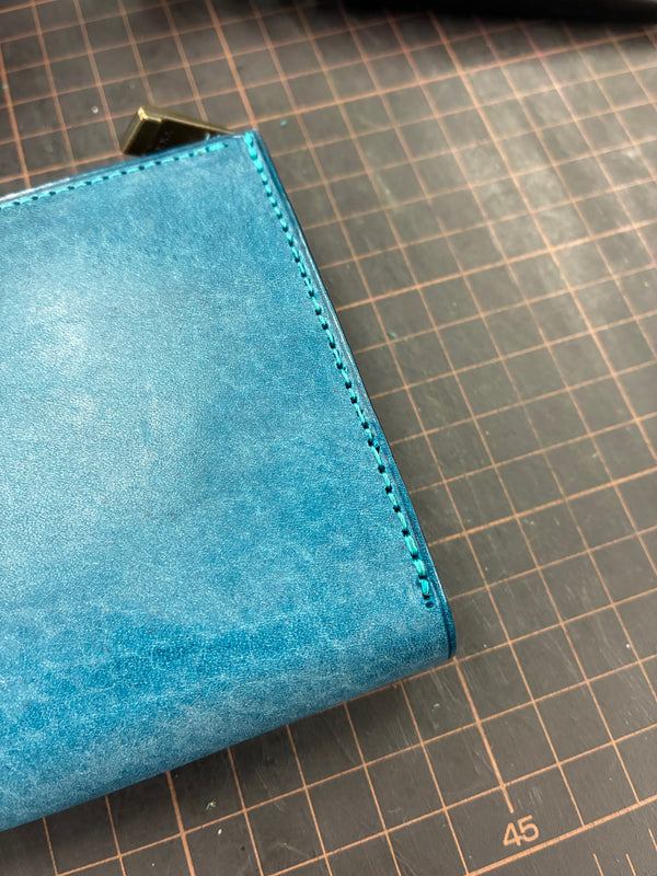 スマートキーが入る小さい長財布（ターコイズ２）